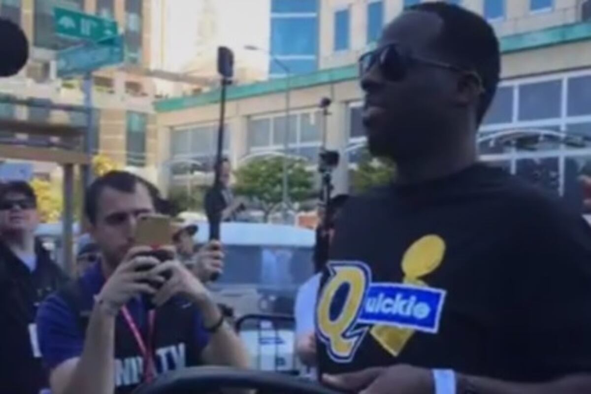Draymond Green Wears Shirt with Quicken Loans Arena's 'Q' to Warr…