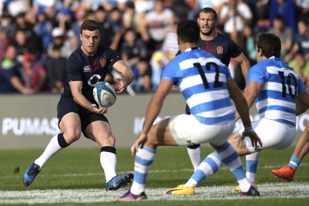 England's fly-half George Ford (L) passes the ball during the Rugby Union test match against Argentina's Los Pumas at Brigadier General Estanislao Lopez stadium in Santa Fe, Argentina on June 17, 2017. / AFP PHOTO / JUAN MABROMATA        (Photo credit should read JUAN MABROMATA/AFP/Getty Images)