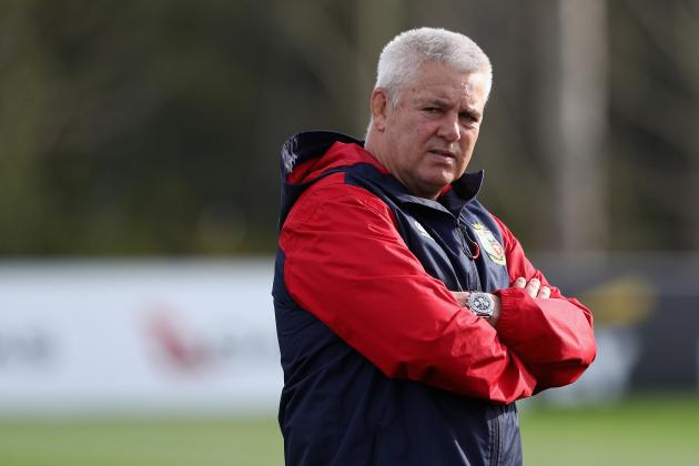 HAMILTON, NEW ZEALAND - JUNE 19:  Warren Gatland, the Lions head coach looks on during the British & Irish Lions training session at Beetham Park on June 19, 2017 in Hamilton, New Zealand.  (Photo by David Rogers/Getty Images)