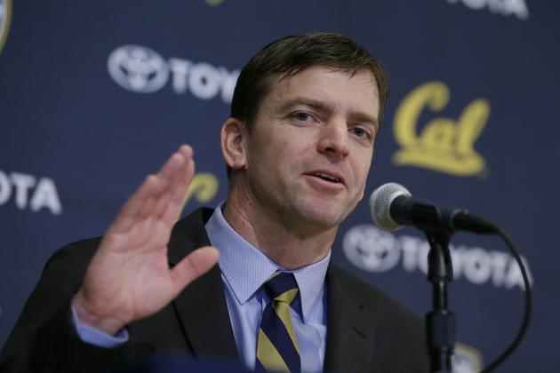 California head football coach Justin Wilcox waves at the end of a news conference Tuesday, Jan. 17, 2017, in Berkeley, Calif. California officially introduced Wilcox, hoping the long-time defensive coordinator can help revive the struggling program. (AP Photo/Eric Risberg)