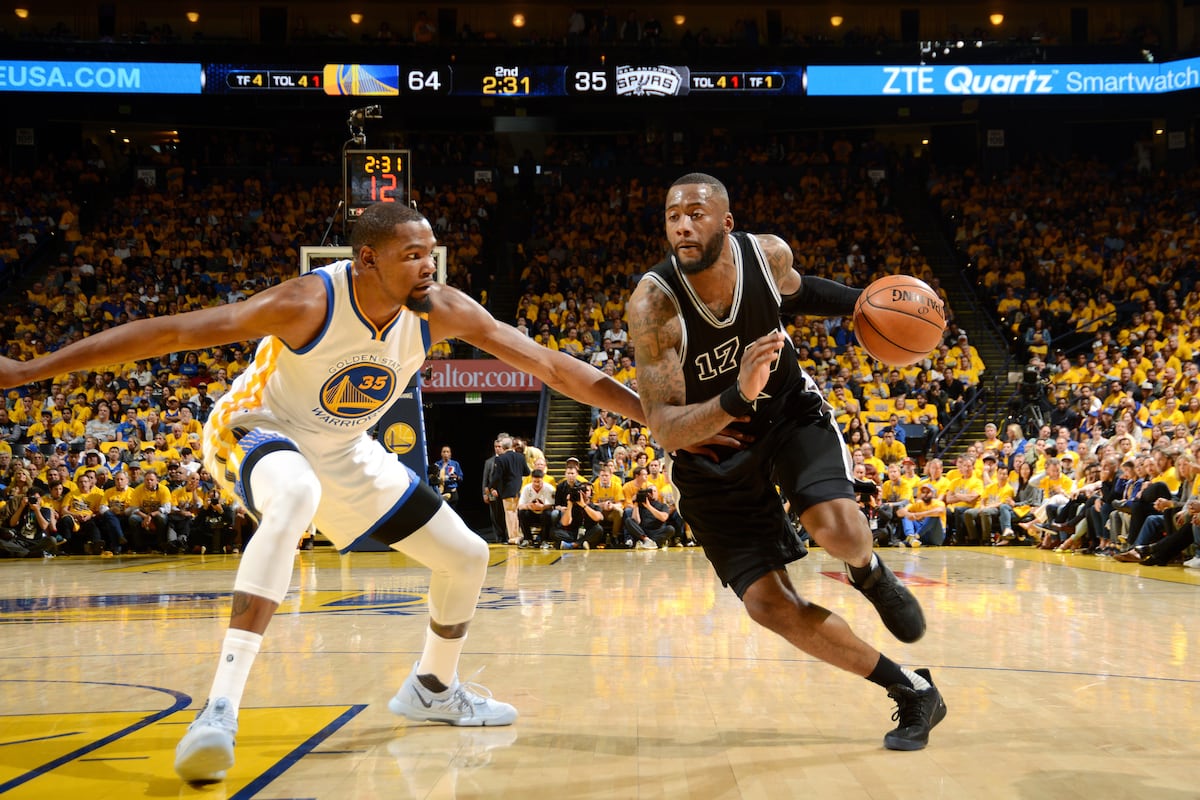 Jonathon Simmons Reportedly Has Qualifying Offer Extended by Spurs