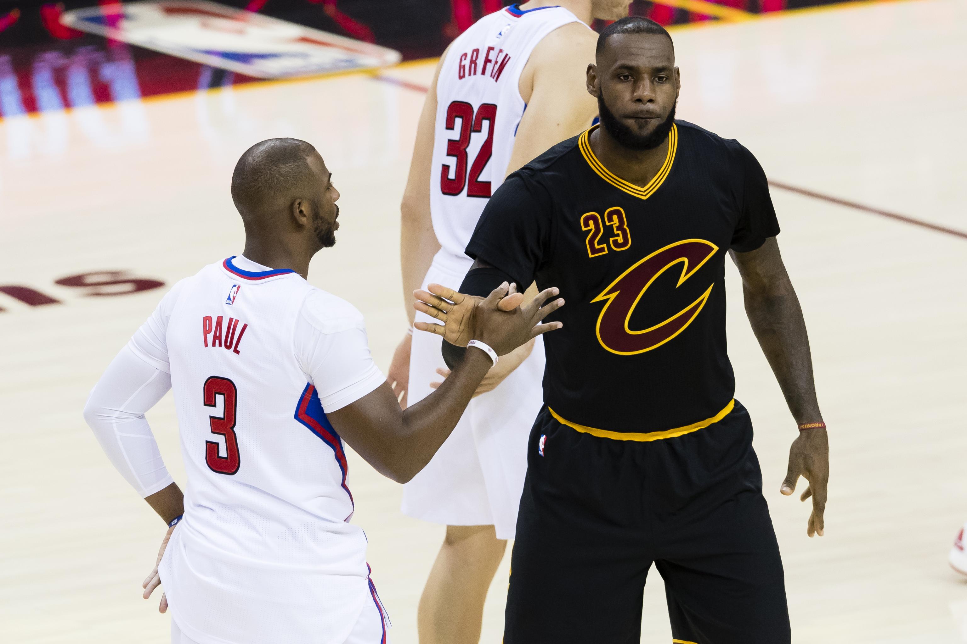 LeBron James could consider L.A. Clippers when he becomes a free agent,  report says 