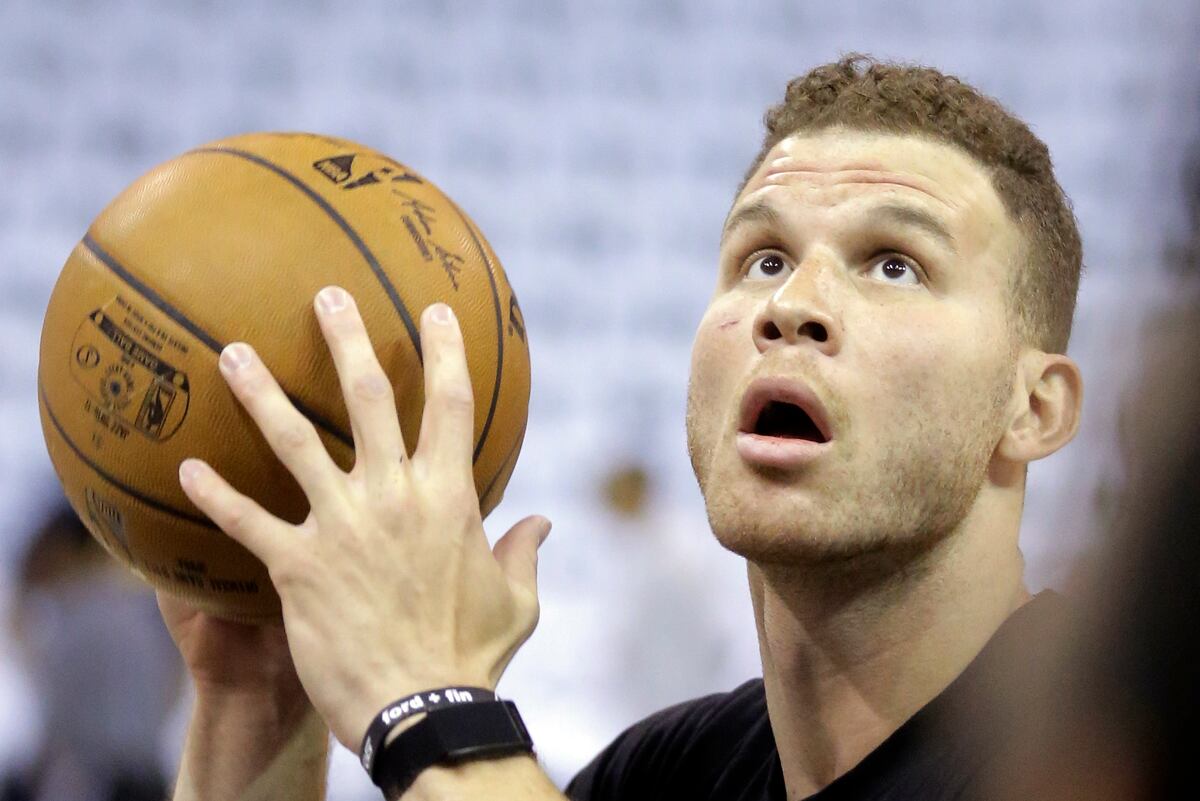 FREE AGENT TRADE RUMORS visual data 7