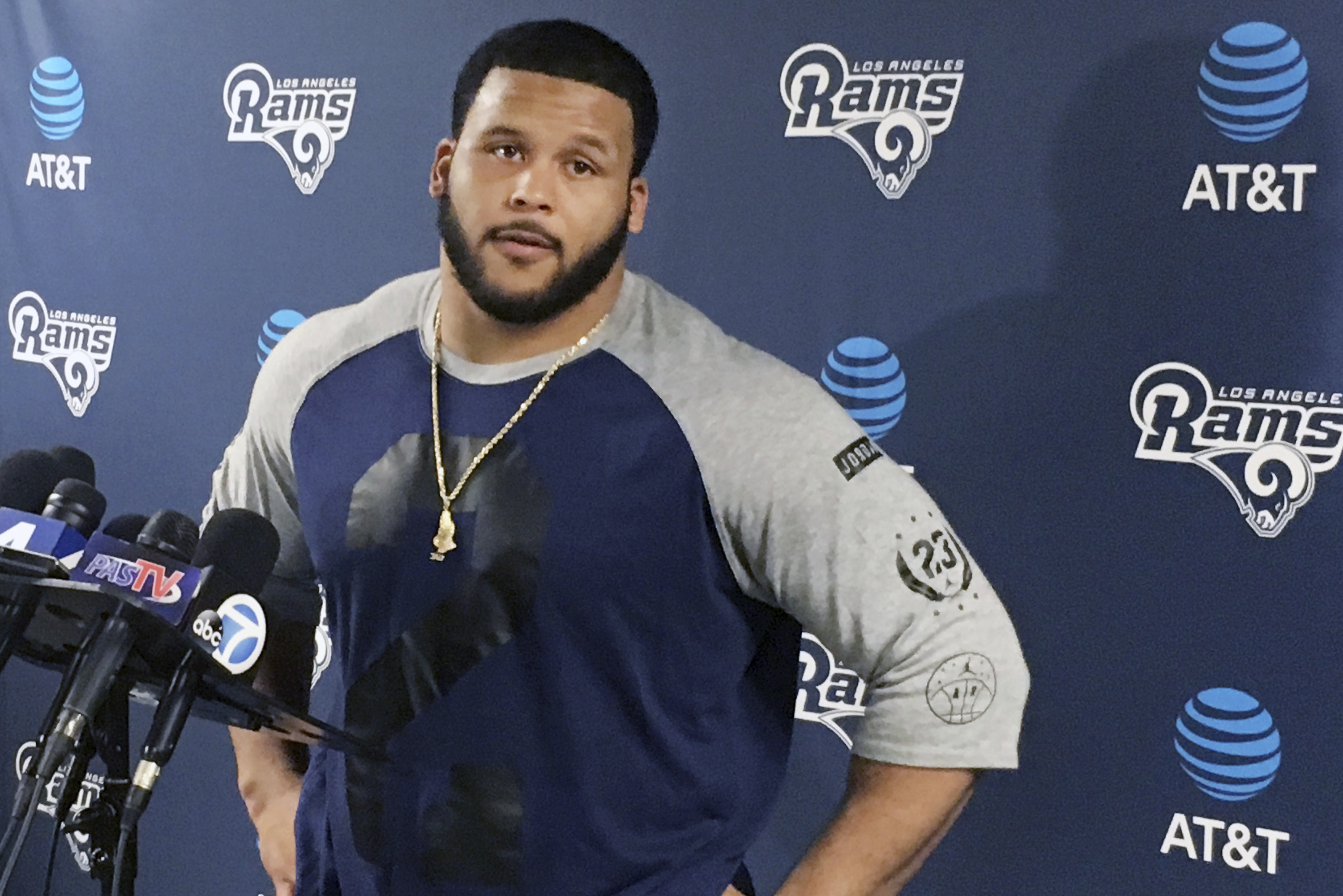 Rams Included No-Trade Clause In Aaron Donald's Revised Contract