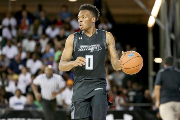 Team Drive''s Javonte Smart #0 in action against Team Clutch in the Under Armour Elite 24 game on Saturday, August 20, 2016 in Brooklyn, NY.  (AP Photo/Gregory Payan)