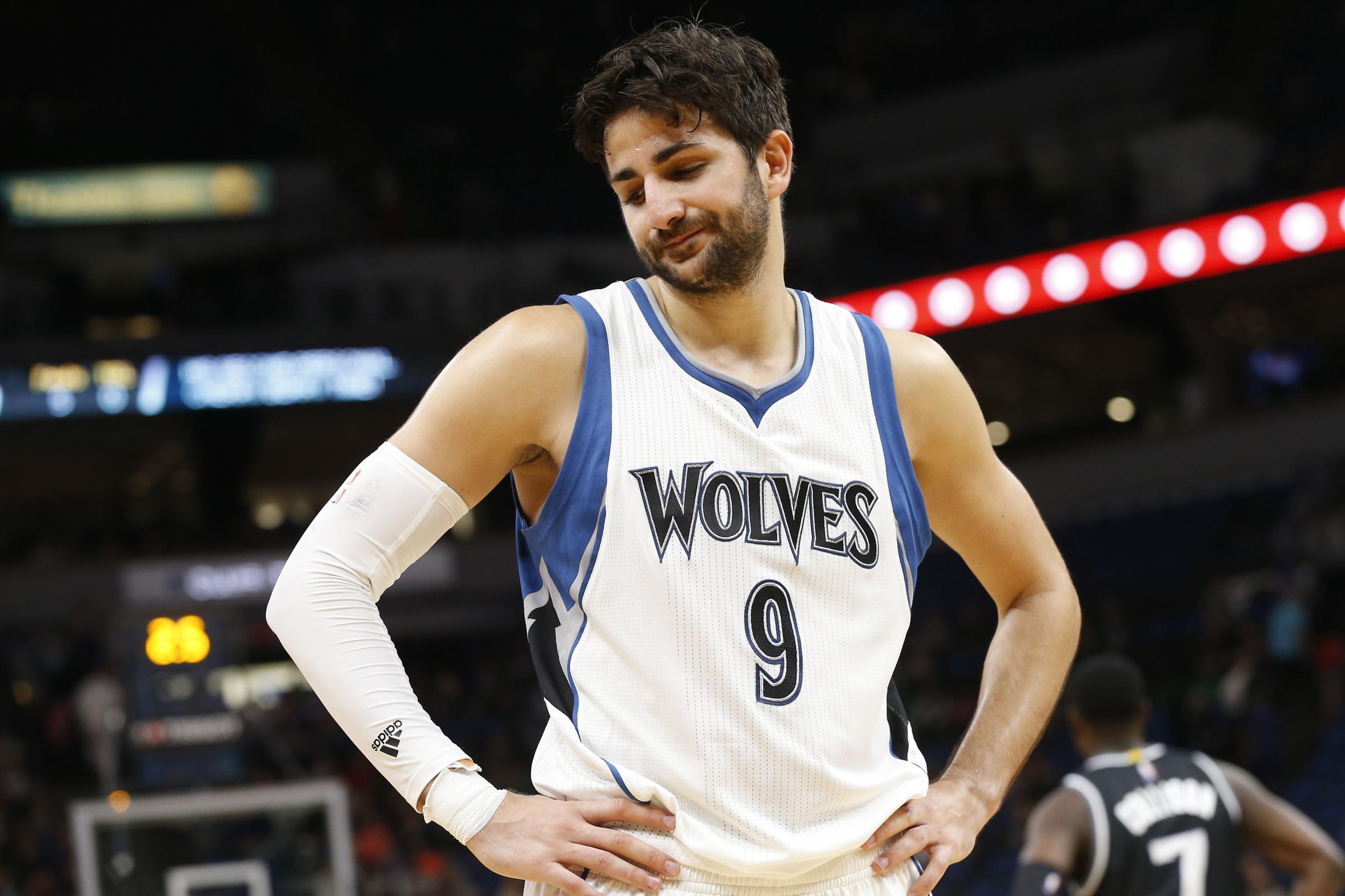 Ricky Rubio Traded To Jazz Timberwolves Receive 1st Round Draft Pick Bleacher Report Latest News Videos And Highlights