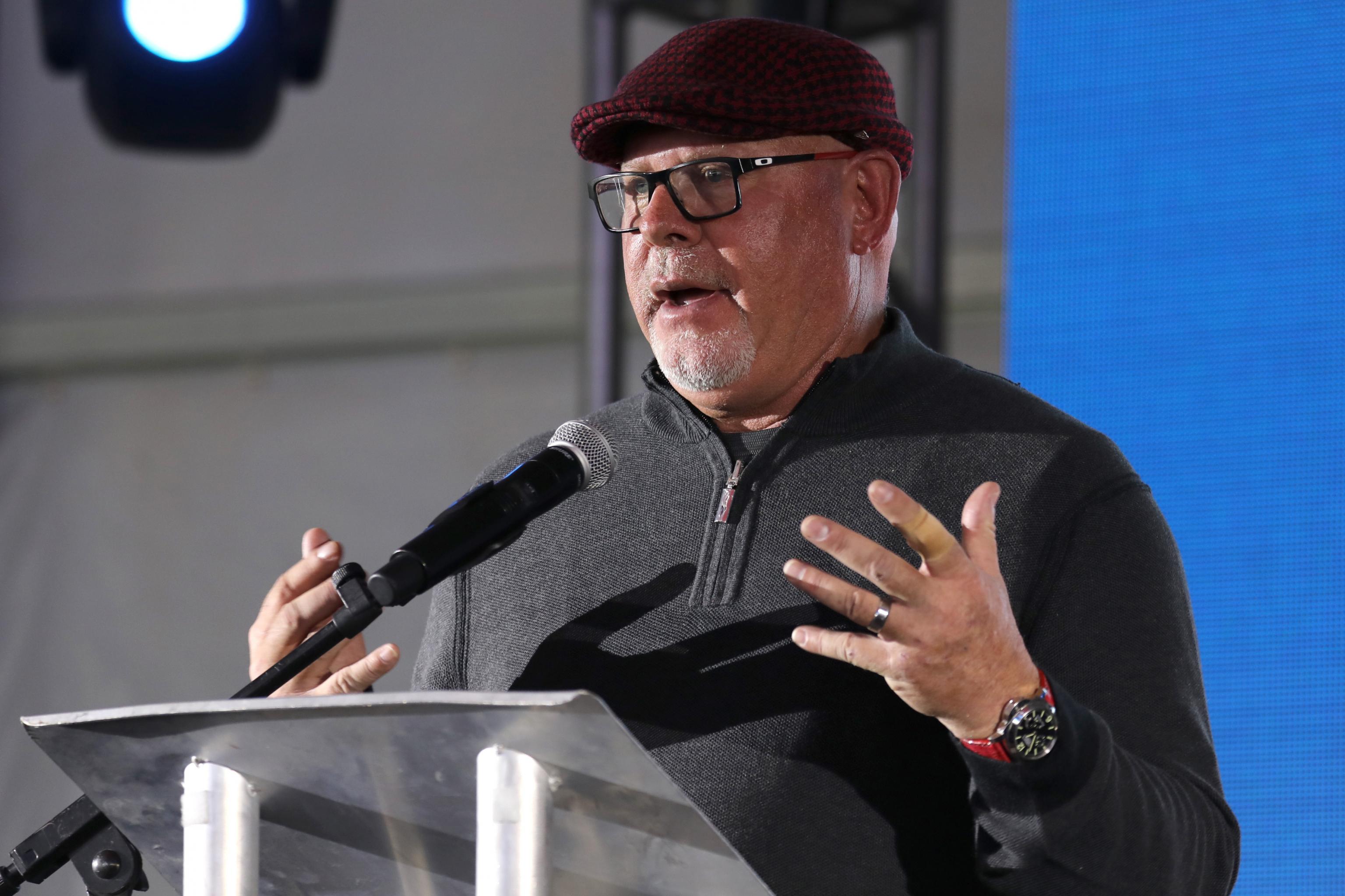 Did Bruce Arians trade podium spot at Hall of Fame for principle?