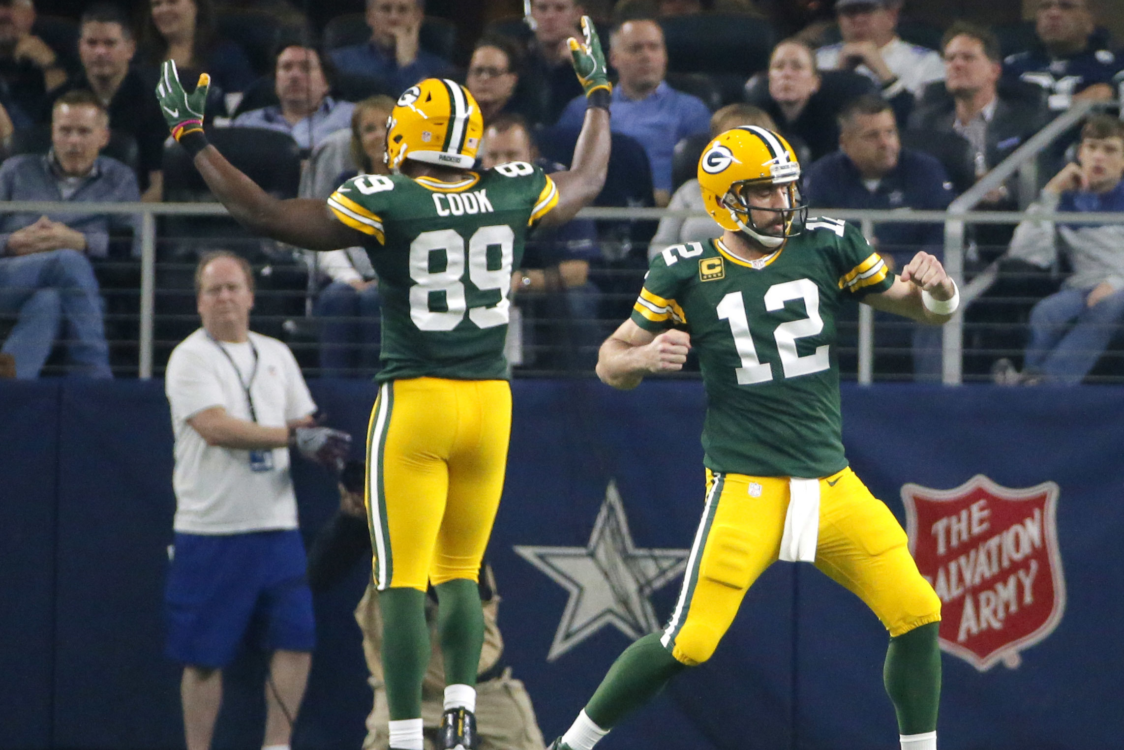 Aaron Rodgers Proves to Be Too Clutch For the CowboysAgain (Week 5)