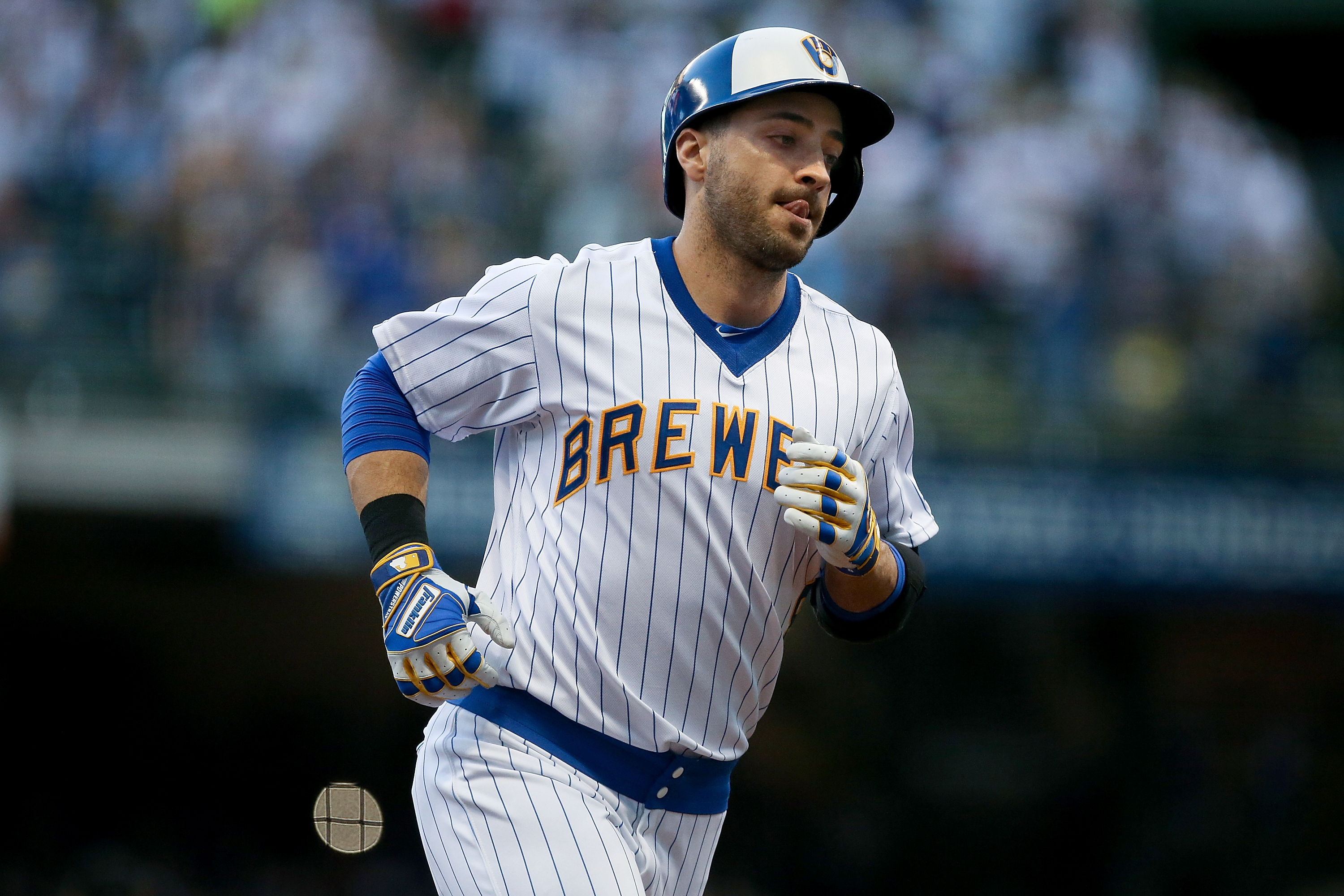 Fielder sets Brewers' RBI record