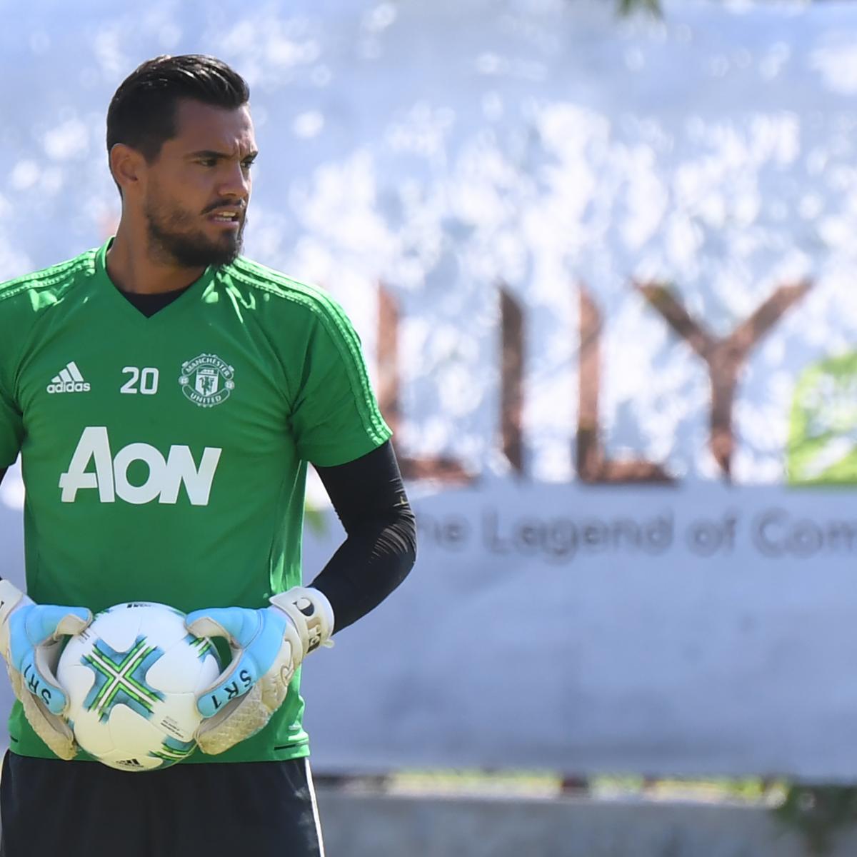 Sergio Romero Agrees to New Contract Through 2021 with ...