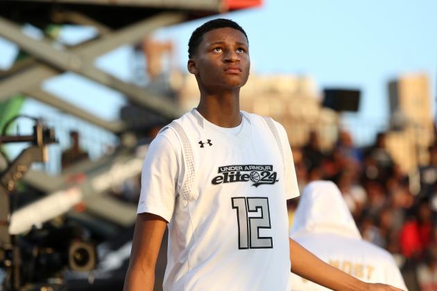 Team Clutch''s  Gerald Liddell #12 warms up against Team Drive in the Under Armour Elite 24 game on Saturday, August 20, 2016 in Brooklyn, NY.  (AP Photo/Gregory Payan)