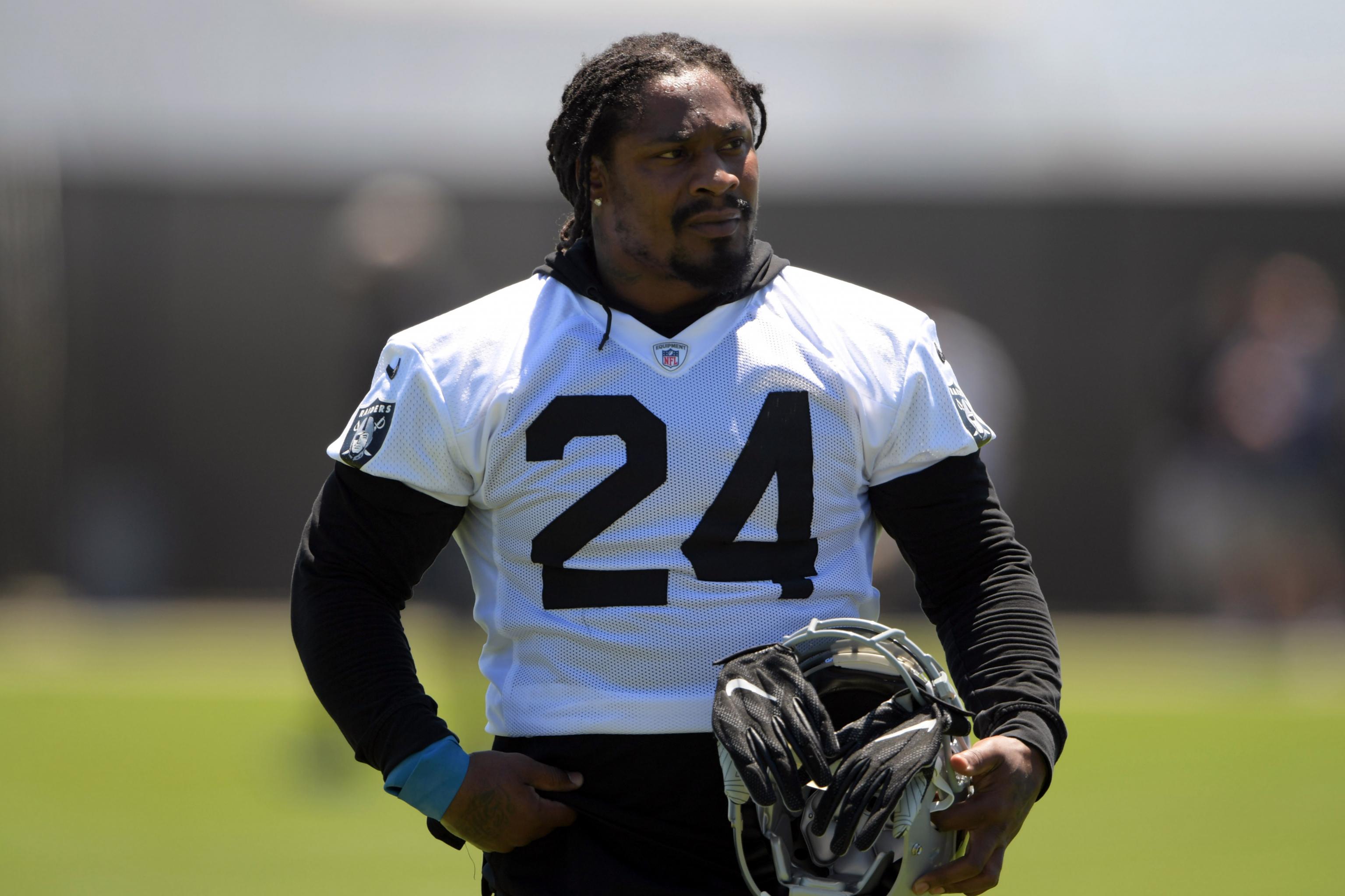 Marshawn Lynch passes Tom Brady for #1 in NFL jersey sales - Pats Pulpit