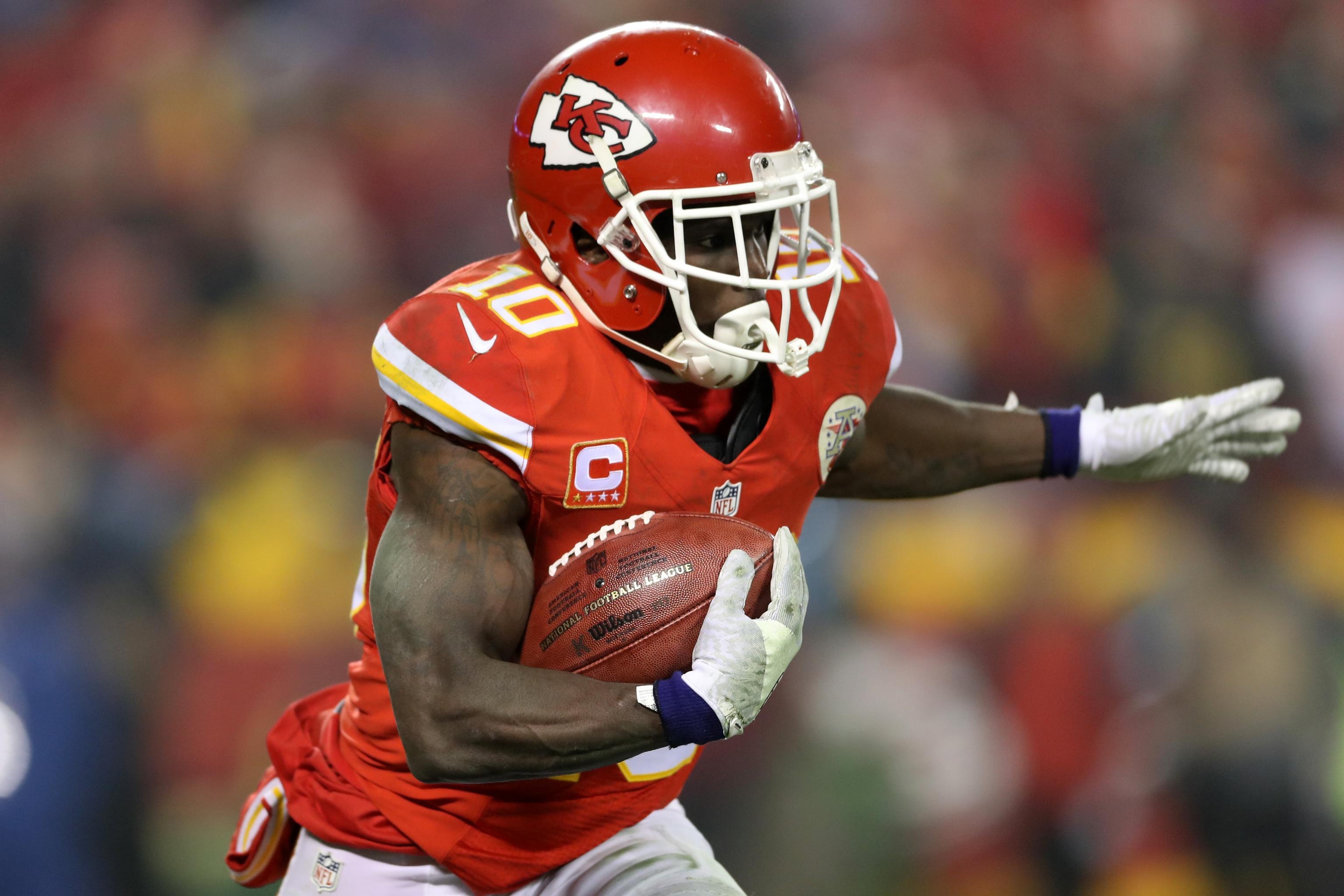 Tyreek Hill Says 'My Foot's Bad' About Injury Suffered in Chiefs' Win vs. Ravens