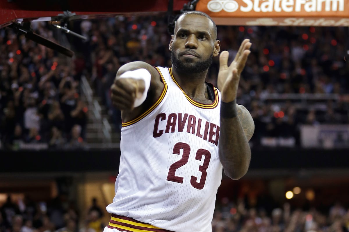 Lebron James Reportedly Won T Waive No Trade Clause For Cavaliers Lebron James Reportedly Won T Waive No Trade Clause For Cavaliers