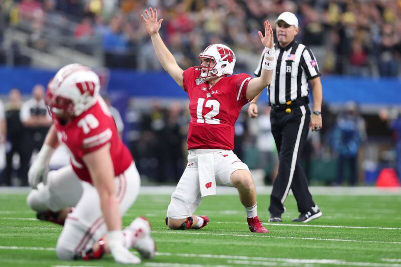 Preseason College Football Rankings 2017 Teams That Will Exceed