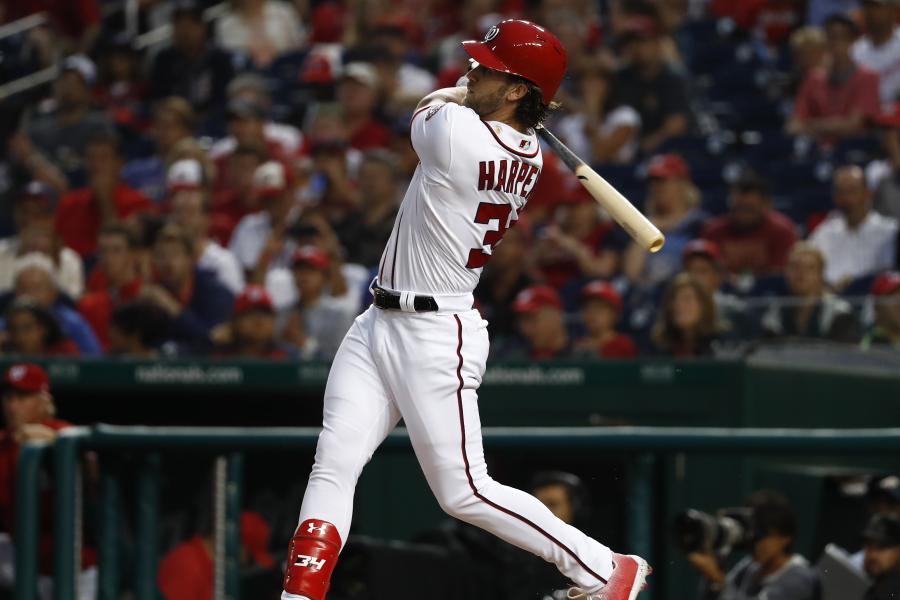 B/R Walk-Off on X: Bryce Harper debuted an ice cream sliding mitt  yesterday in L.A. 🍦 @ariagloves  / X