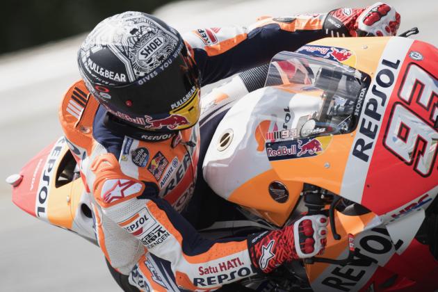 BRNO, CZECH REPUBLIC - AUGUST 07:  Marc Marquez of Spain and Repsol Honda Team rounds the bend during the MotoGp Tests In Brno at Brno Circuit on August 7, 2017 in Brno, Czech Republic.  (Photo by Mirco Lazzari gp/Getty Images)