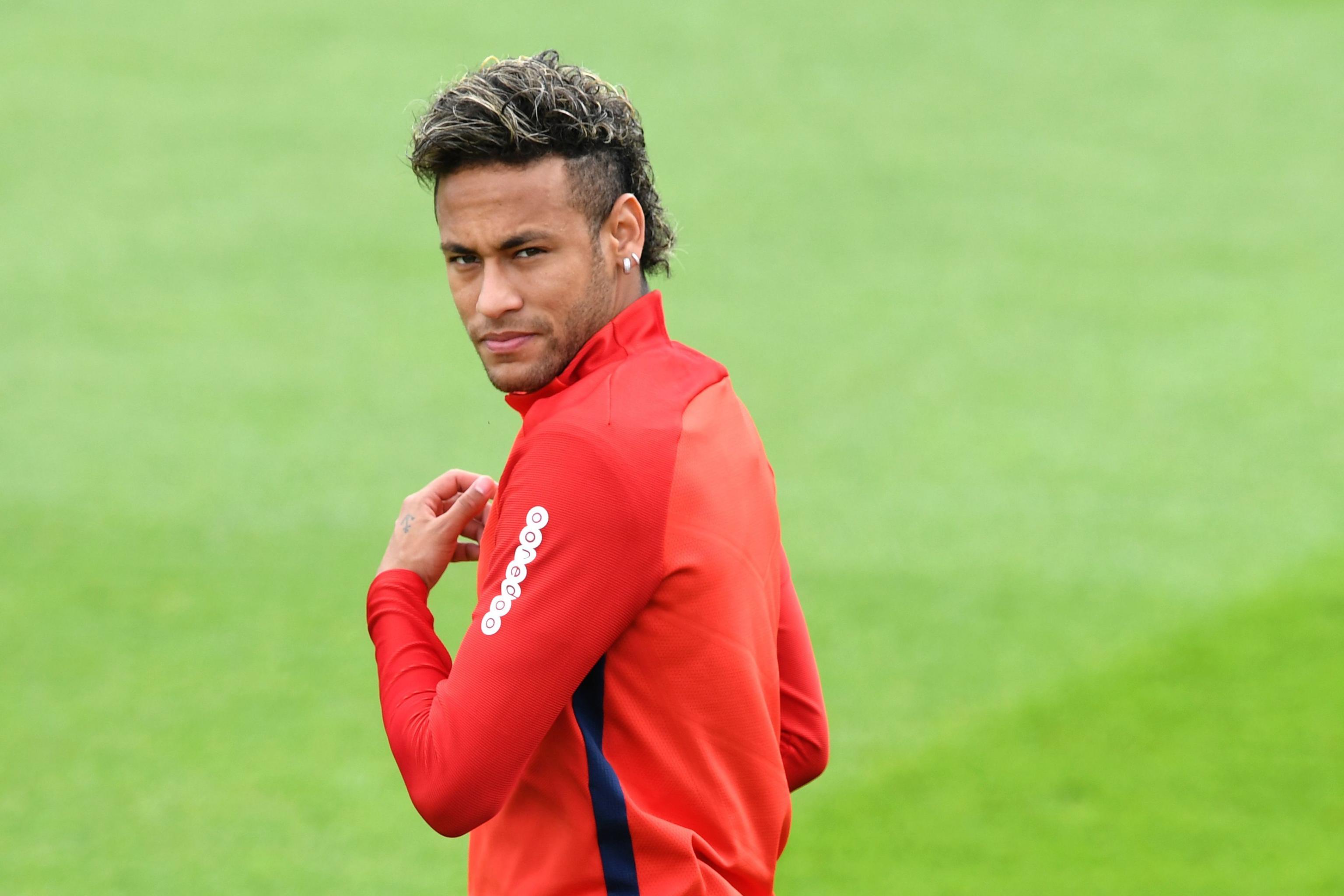 Neymar debut: PSG star plays against Guingamp after Barcelona transfer, Football, Sport