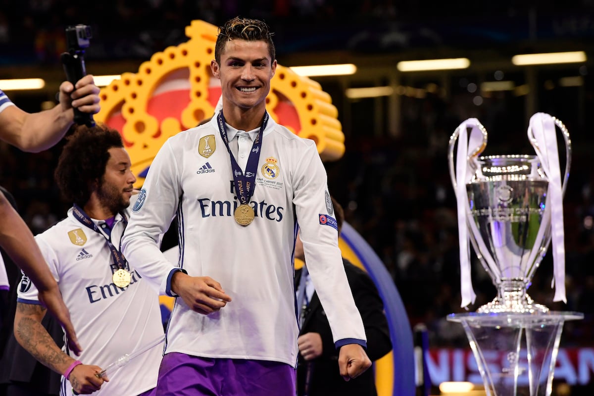 ronaldo juventus bleacher report cristiano ronaldo lionel messi headline uefa player of the year shortlist bleacher report ronaldo juventus bleacher report cristiano ronaldo lionel messi headline uefa player of the year shortlist bleacher report