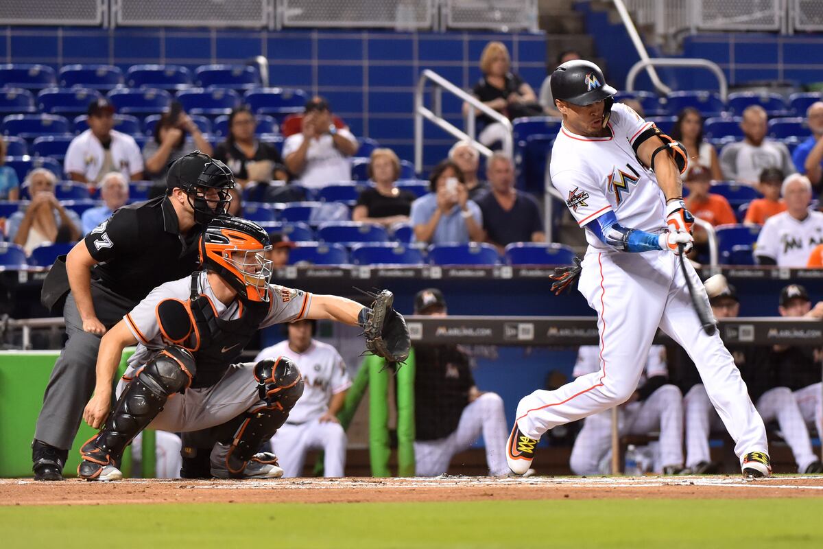 Giancarlo Stanton Sets Miami Marlins' SingleSeason Home Run Record News, Scores, Highlights