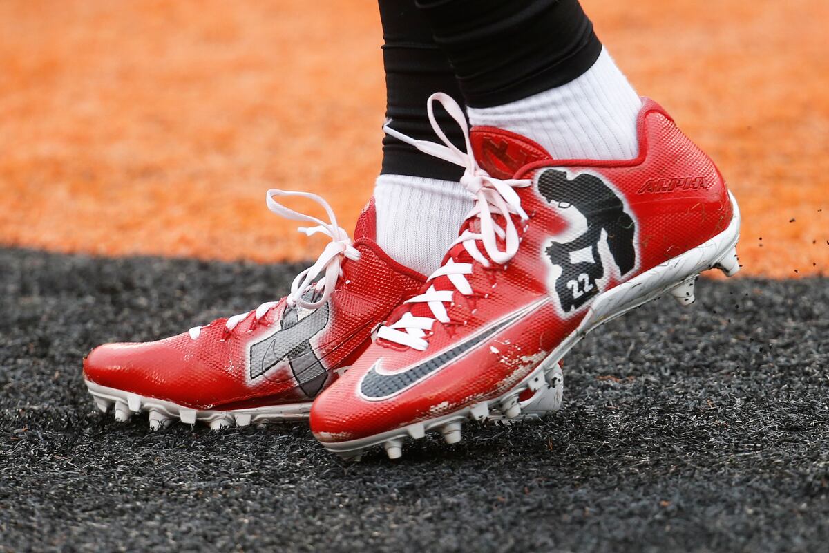 NFL Reportedly Allowing Players to Wear More Personalized Cleats Before