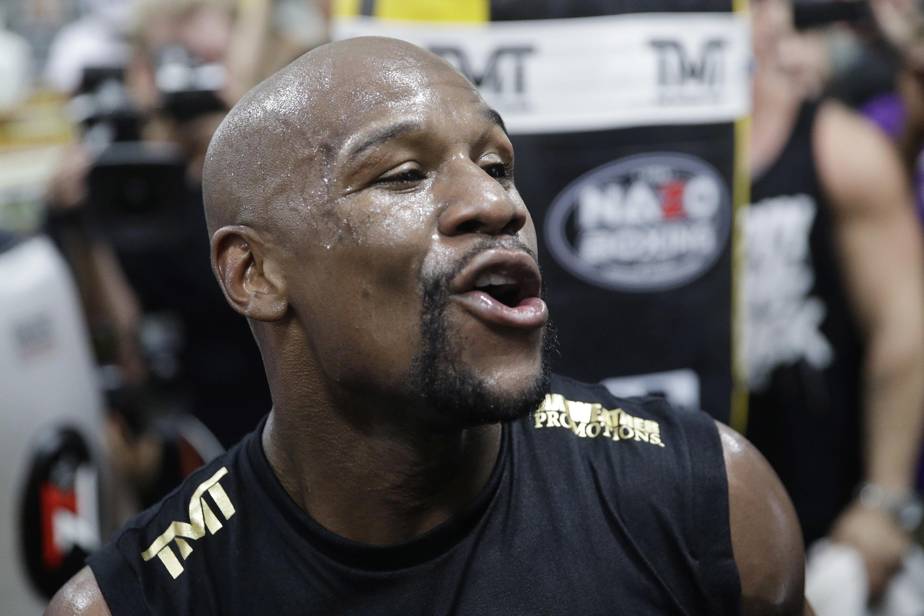Floyd Mayweather Says He Absolutely Won T Have Sex Before Conor Mcgregor Fight