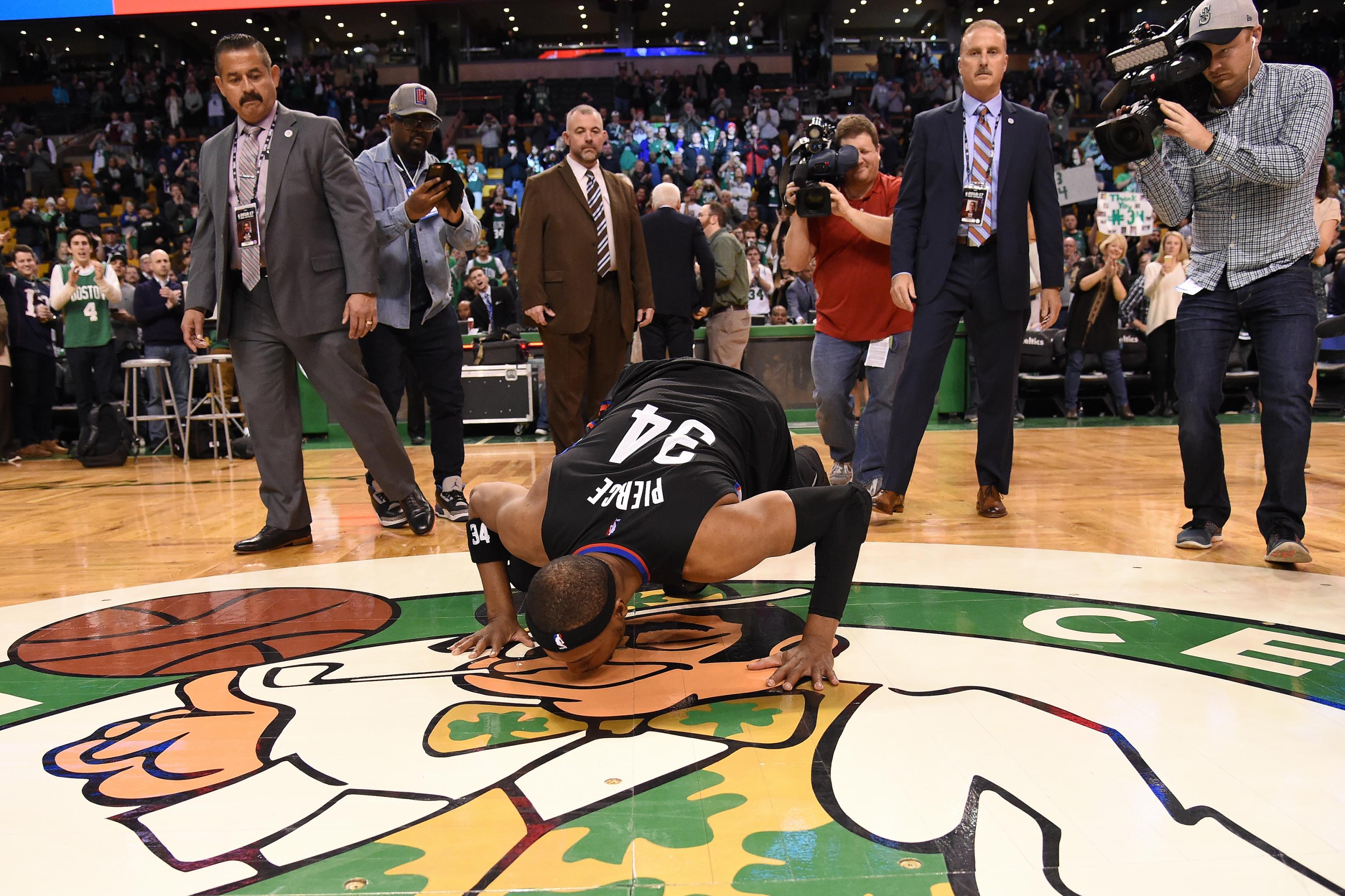 Paul Pierce gets emotional anticipating Celtics' jersey retirement