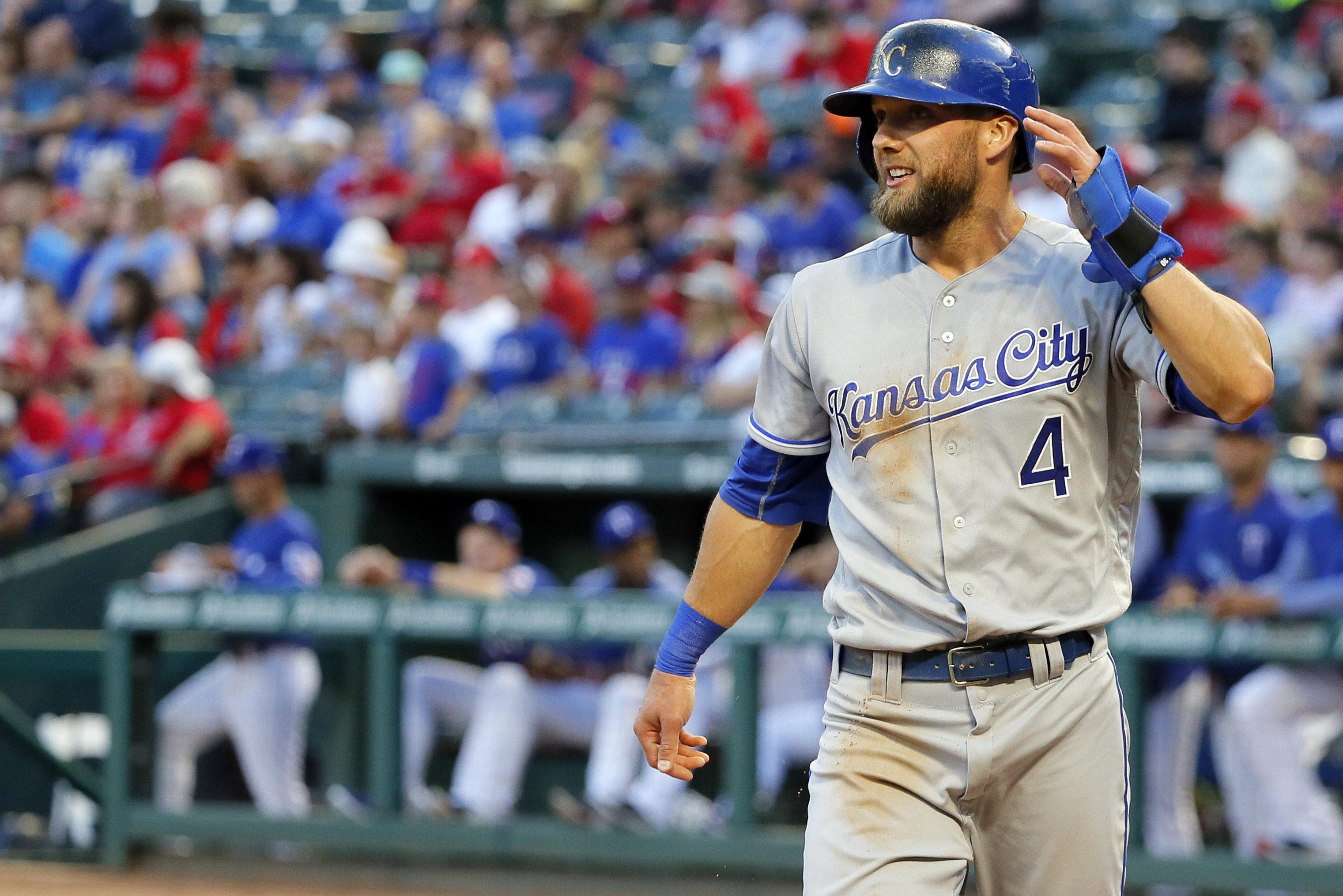 In Middle of $72M Deal, Alex Gordon Is the Worst Offensive Player