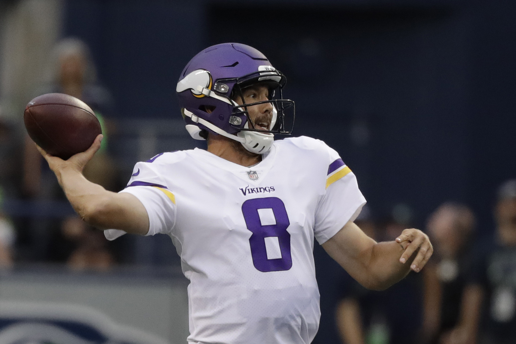 QB Case Keenum 'battled' for Vikings in relief of injured Sam Bradford