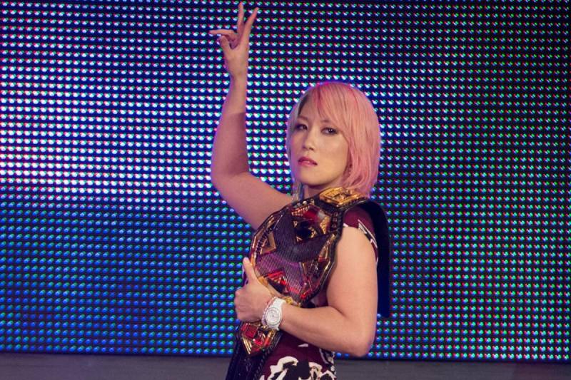 Asuka Relinquishes Nxt Women S Title After Suffering Collarbone