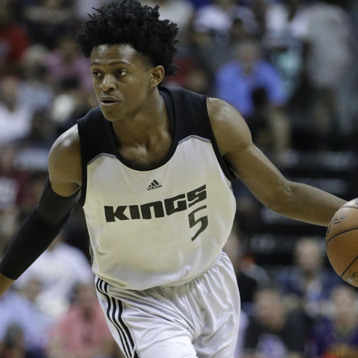 De'Aaron Fox Day-to-Day with Back Injury, Out vs. Trail Blazers | Bleacher Report ...