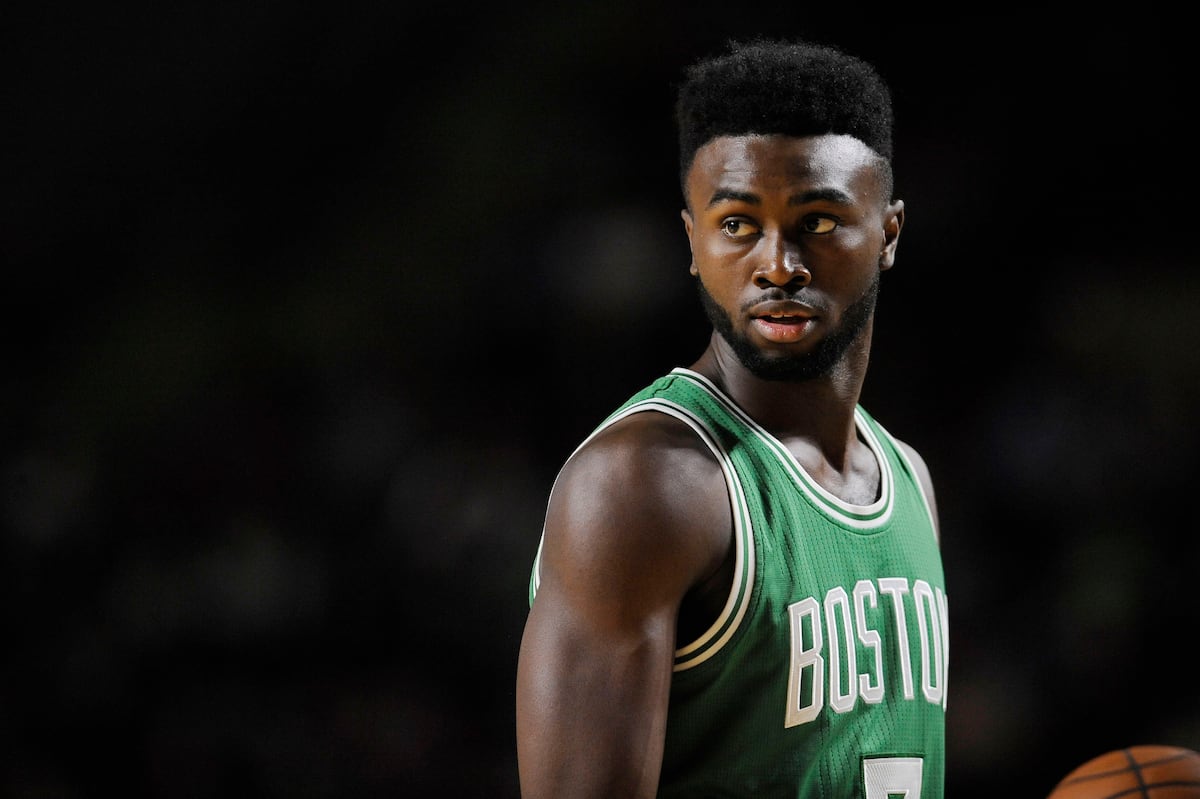 Jaylen Brown Leaves Game vs. Timberwolves with Injury After Scary Fall | Bleacher Report ...