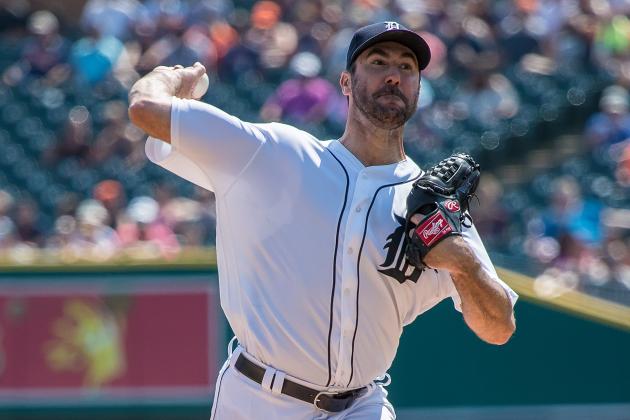 DETROIT, MI - AUGUST 20: Starting pitcher Justin Verlander #35 of the Detroit Tigers throws in the fifth inning against the Los Angeles Dodgers during a MLB game at Comerica Park on August 20, 2017 in Detroit, Michigan. The Tigers defeated the Dodgers 6-1. (Photo by Dave Reginek/Getty Images)