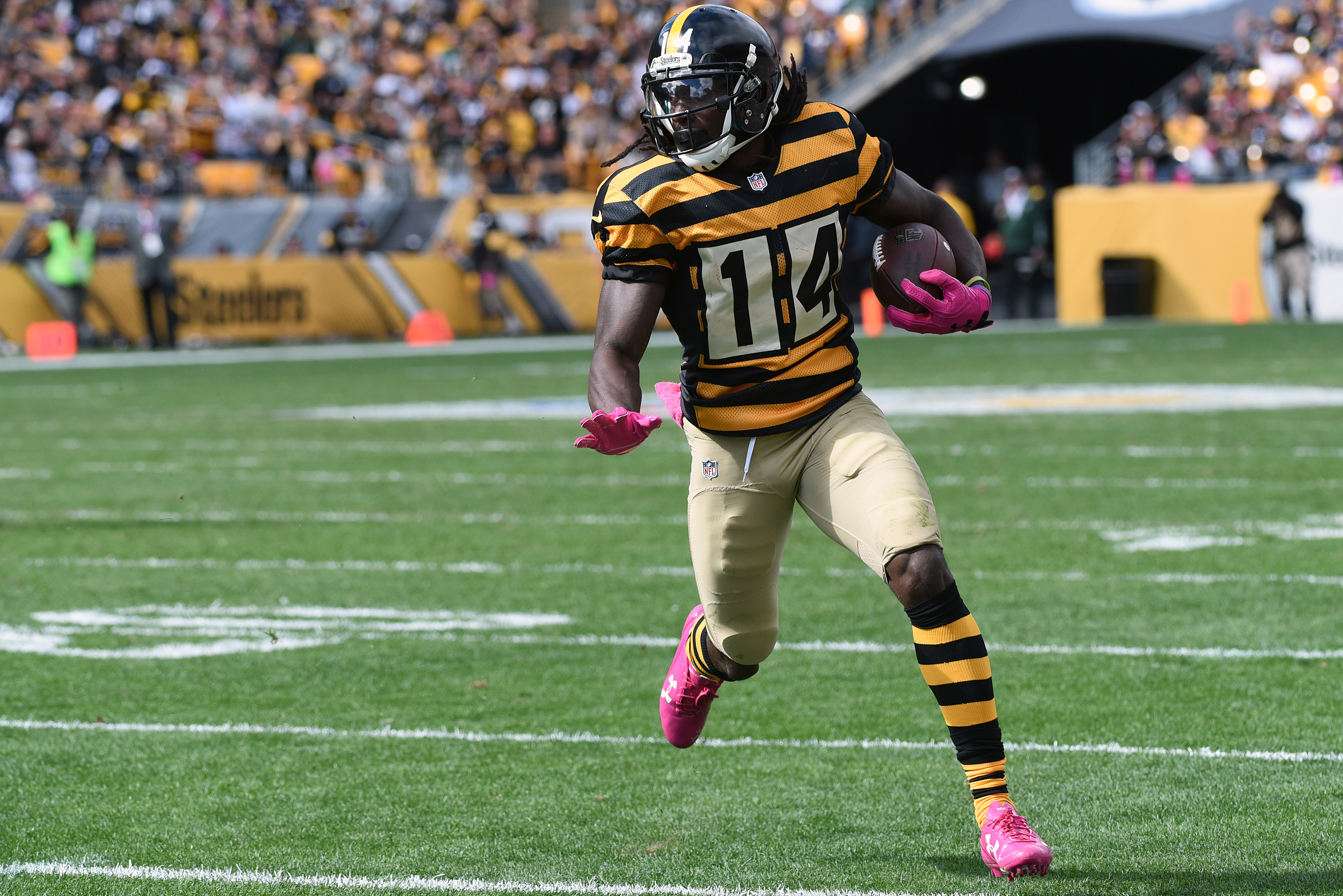 Steelers bringing back 'bumblebee' uniforms for 2015