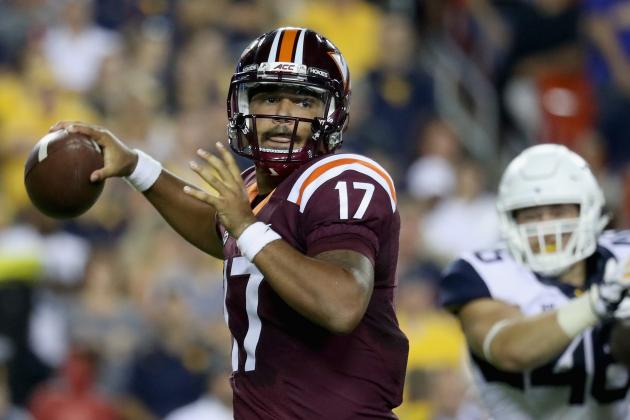 LANDOVER, MD - SEPTEMBER 03:  Quarterback Josh Jackson #17 of the Virginia Tech Hokies drops back to pass against the West Virginia Mountaineers in the first half at FedExField on September 3, 2017 in Landover, Maryland.  (Photo by Rob Carr/Getty Images)