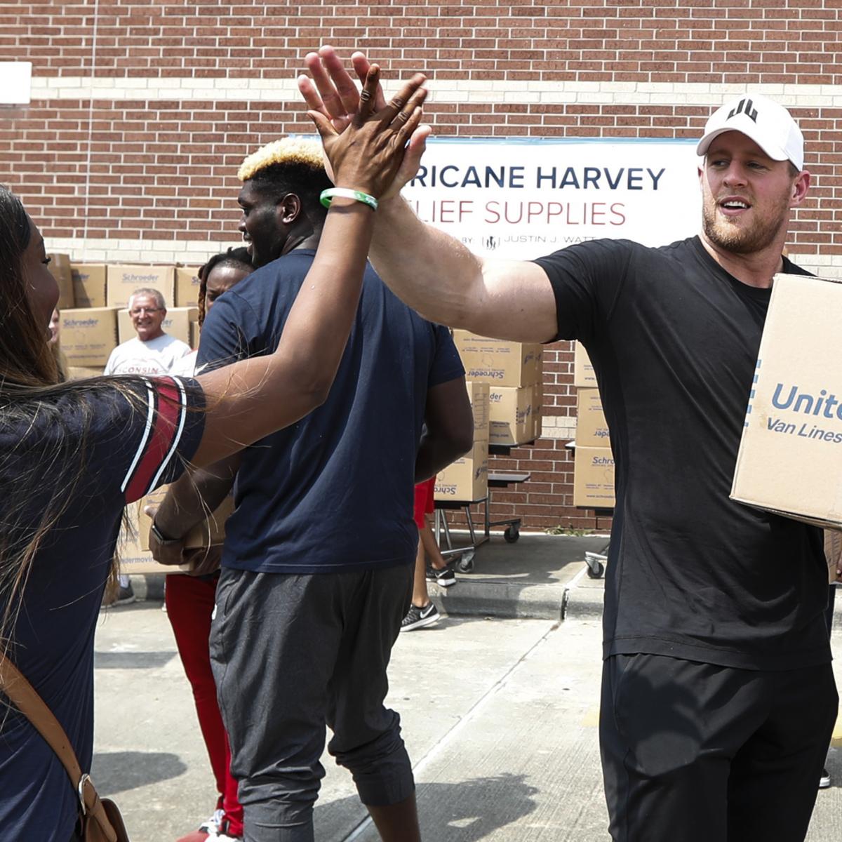 Jj Watt Hurricane Harvey Relief Fund Tops 20 Million Goal News Scores Highlights Stats