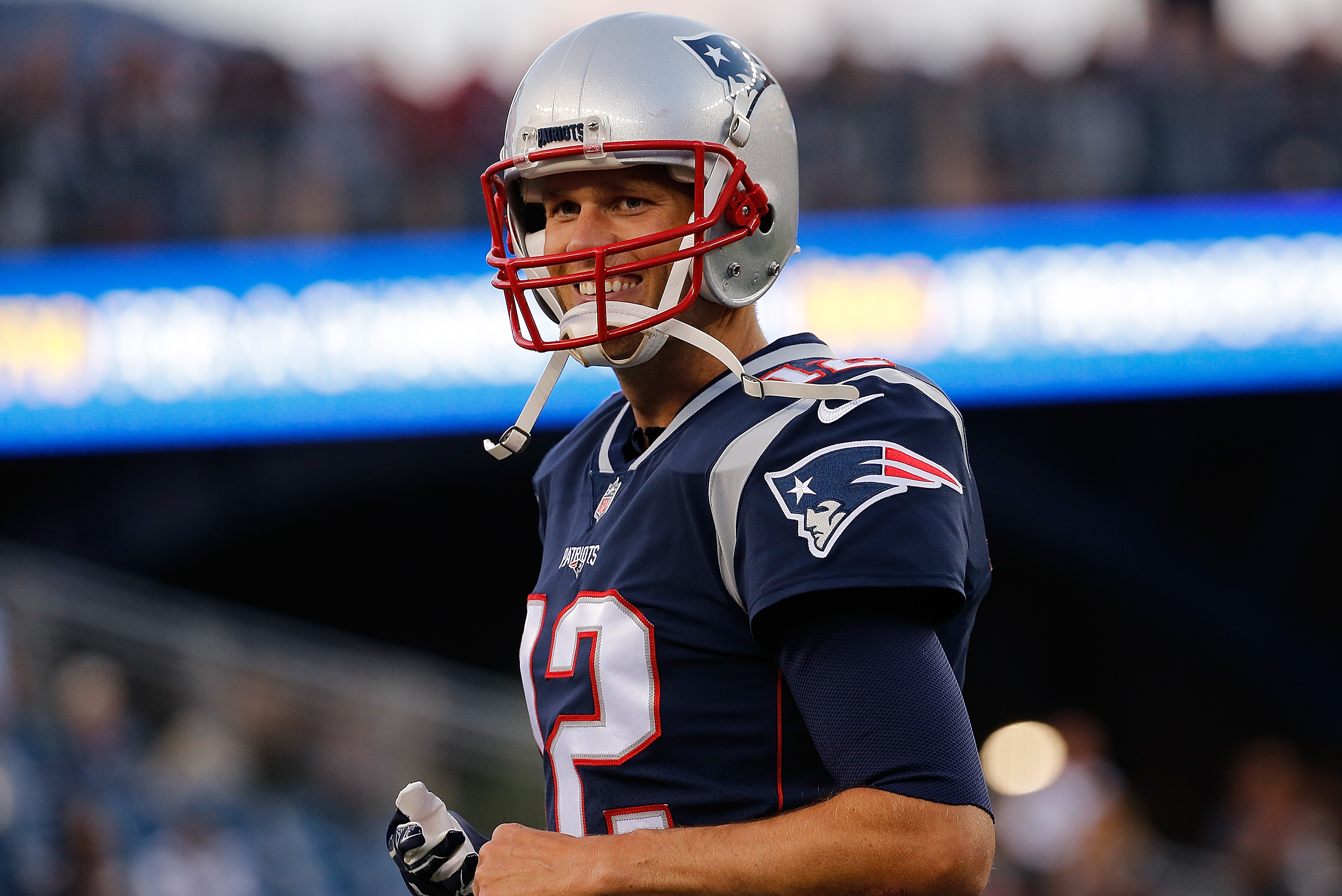 Tom Brady suffered a concussion during 2016 season, says wife Gisele  Bundchen, NFL News