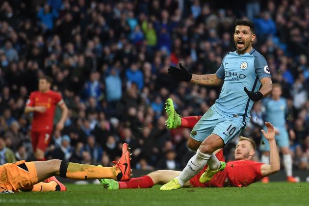 Manchester City's Argentinian striker Sergio Aguero celebrates after scoring during the English Premier League football match between Manchester City and Liverpool at the Etihad Stadium in Manchester, north west England, on March 19, 2017. / AFP PHOTO / PAUL ELLIS / RESTRICTED TO EDITORIAL USE. No use with unauthorized audio, video, data, fixture lists, club/league logos or 'live' services. Online in-match use limited to 75 images, no video emulation. No use in betting, games or single club/league/player publications.  /         (Photo credit should read PAUL ELLIS/AFP/Getty Images)