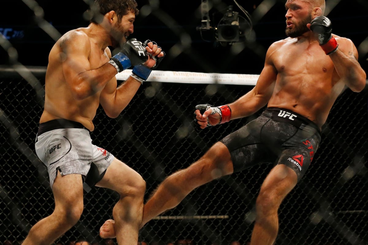 Check Out Gilbert Melendez S Brutalized Leg The Day After His Tough Ufc 215 Loss Bleacher Report Latest News Videos And Highlights