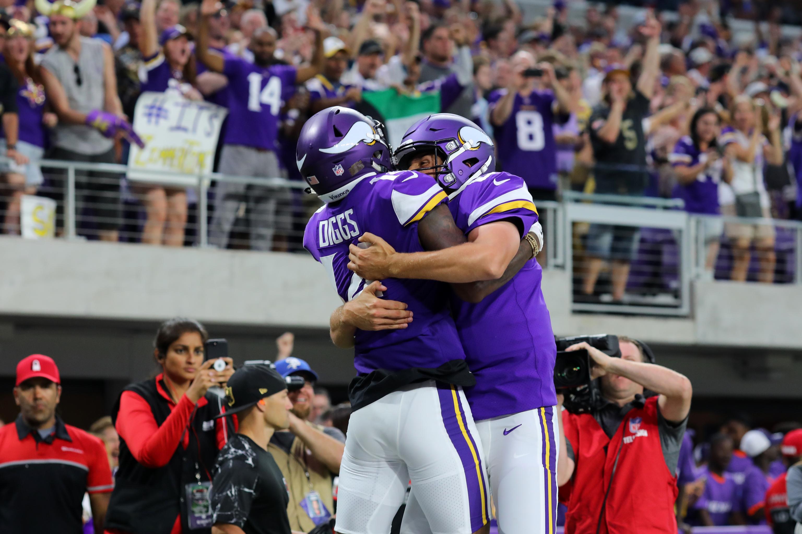 Sam Bradford a revelation at QB for unbeaten Vikings