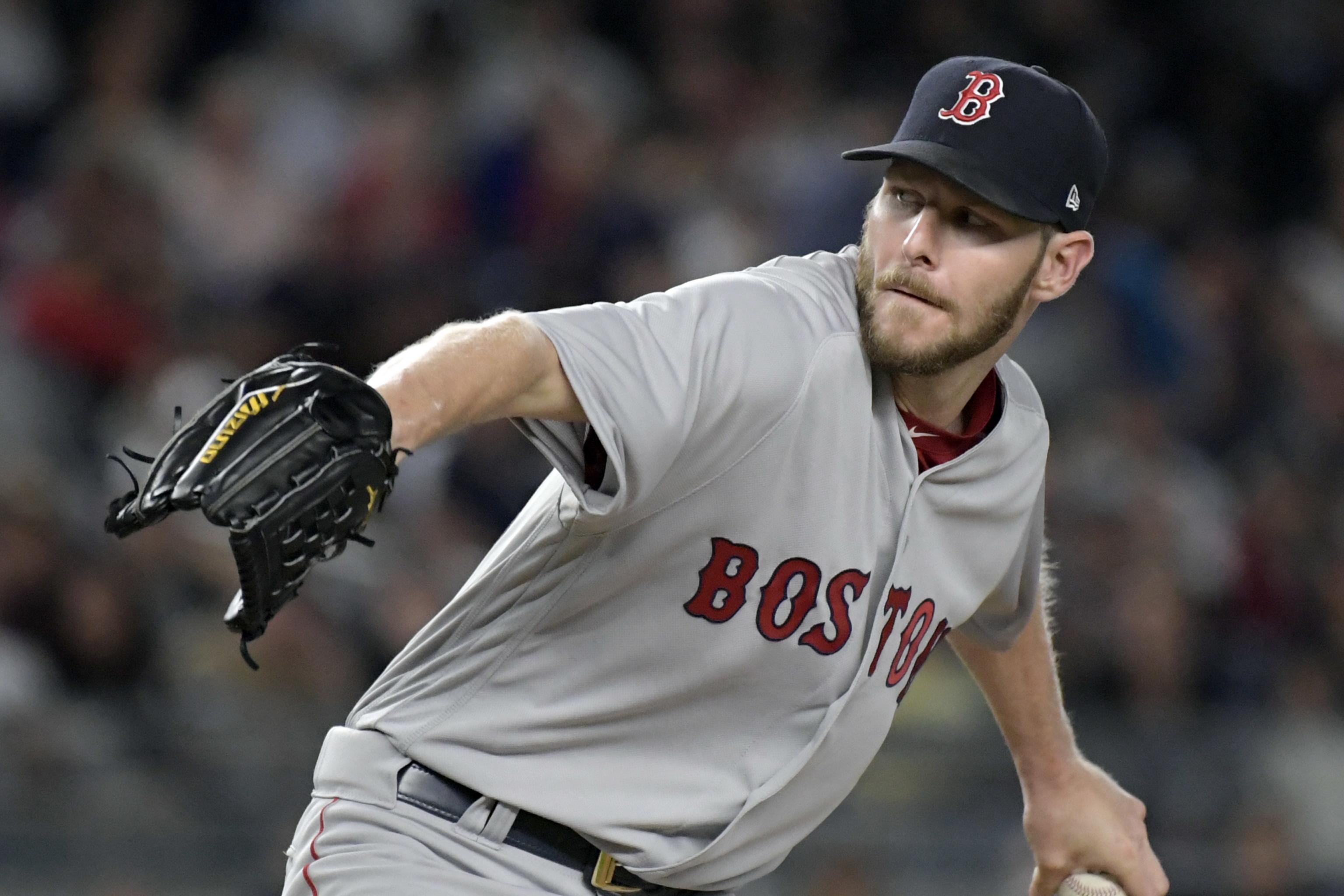 Chris Sale struck by line drive, leaves spring training start with hip  contusion