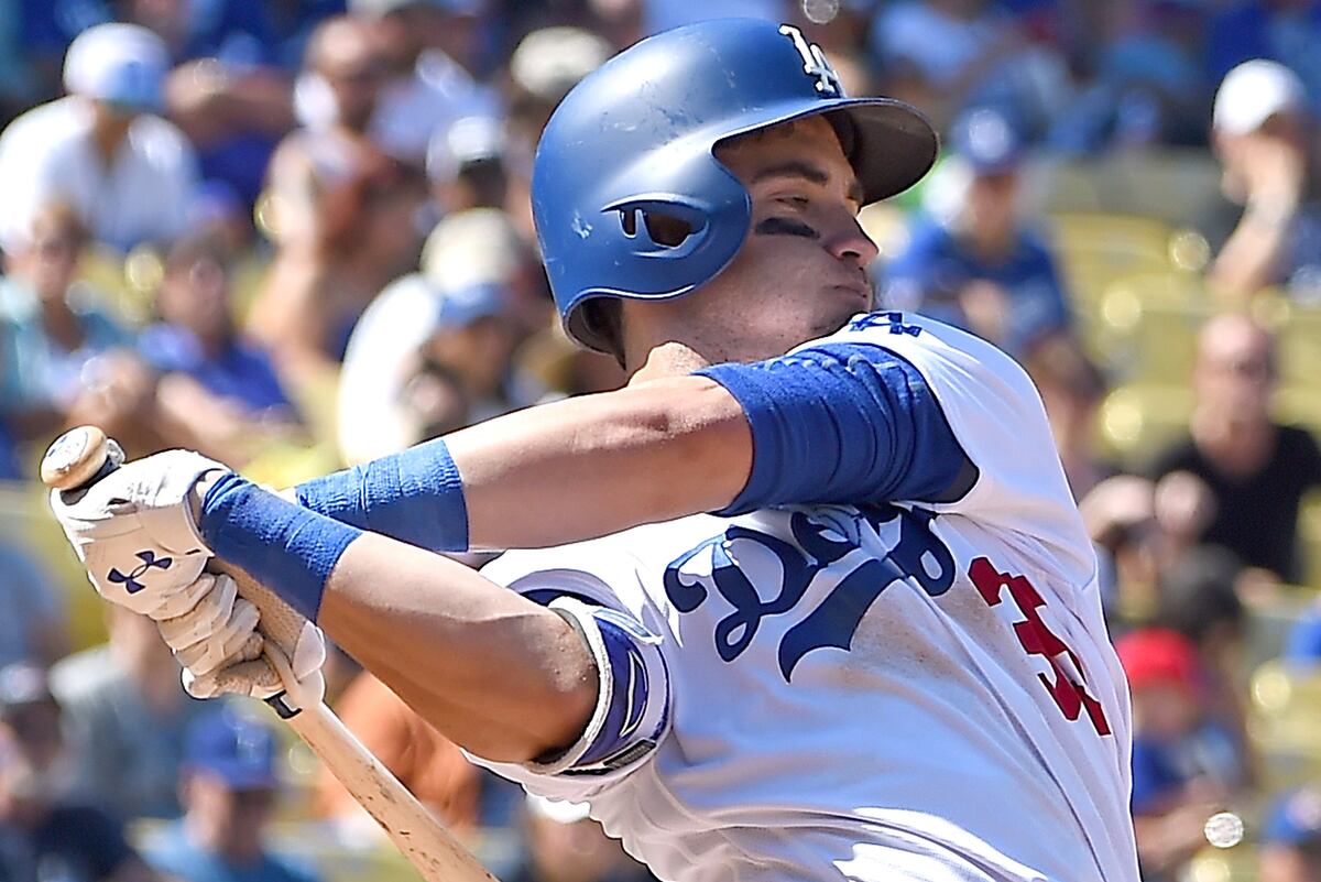 Cody Bellinger Ties NL Rookie Record with 38th Home Run vs. Nationals
