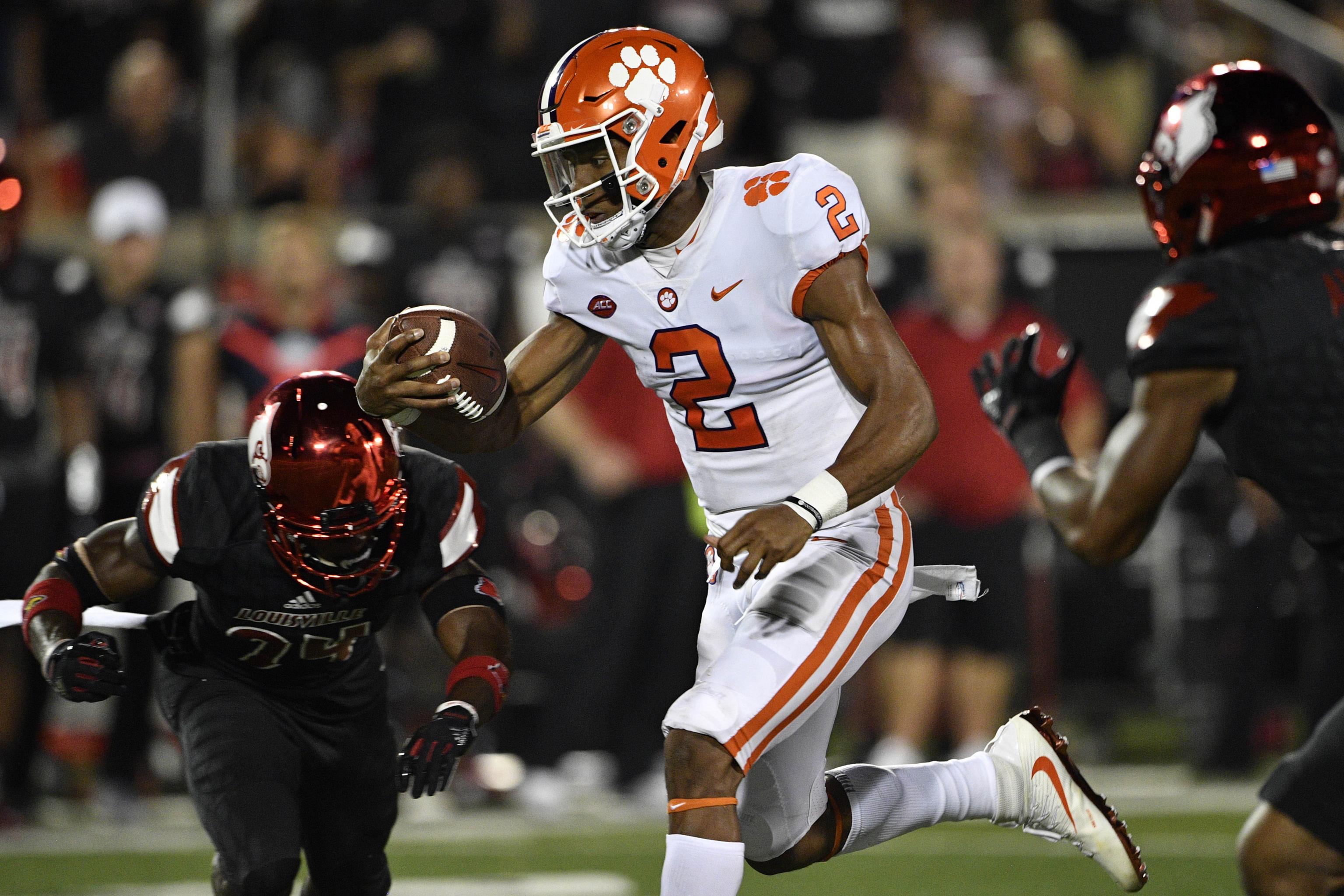 Lamar Jackson: College football career, stats, highlights, records