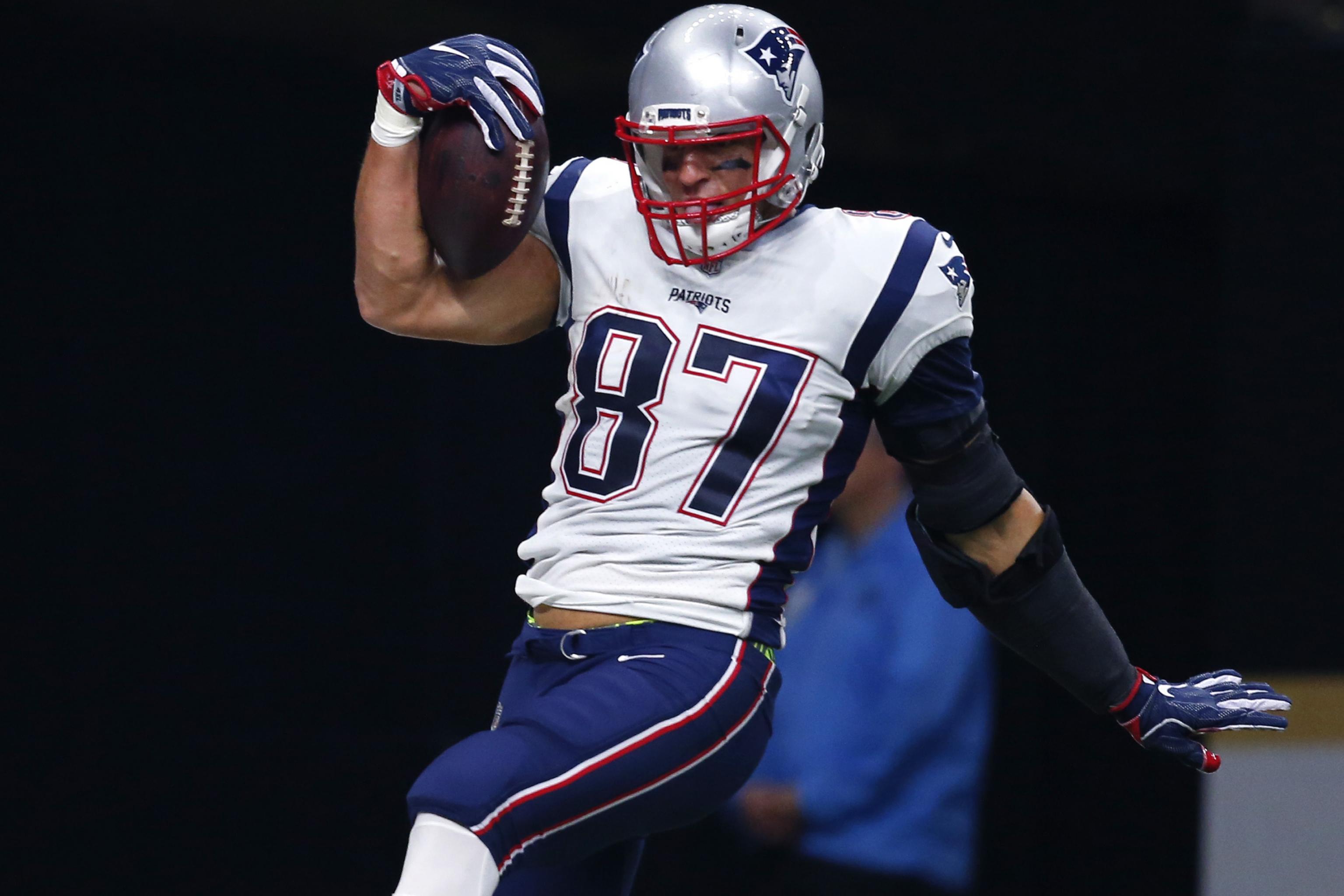 Rob Gronkowski injury: Bucs star TE will not play in homecoming