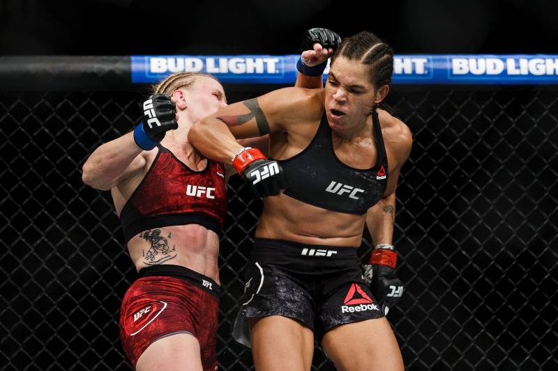 EDMONTON, AB - SEPTEMBER 09: Amanda Nunes, right, fights Valentina Shevchenko during UFC 215 at Rogers Place on September 9, 2017 in Edmonton, Canada. (Photo by Codie McLachlan/Getty Images)