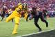 SANTA CLARA, CA - SEPTEMBER 21: Todd Gurley #30 of the Los Angeles Rams rushes for a touchdown against the San Francisco 49ers during their NFL game at Levi's Stadium on September 21, 2017 in Santa Clara, California. (Photo by Ezra Shaw/Getty Images)