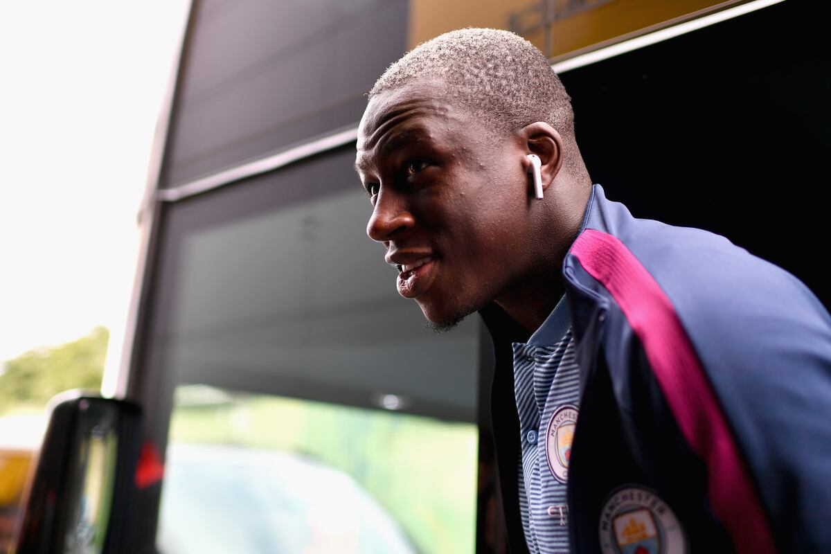 Benjamin Mendy Suffers Knee Injury vs. Crystal Palace | Bleacher Report