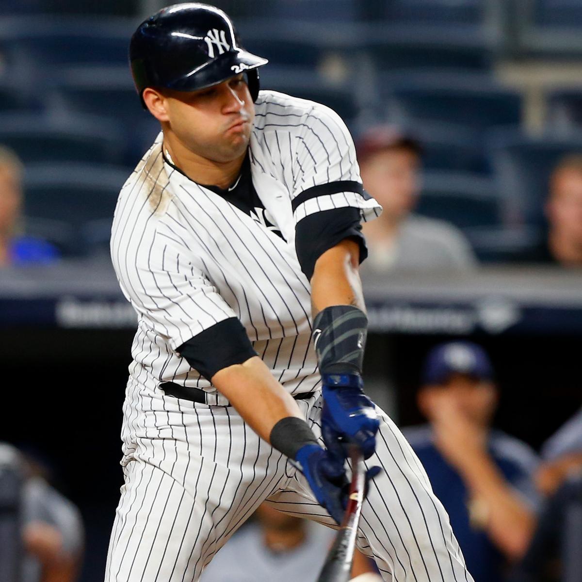 Unsigned Gary Sanchez still has a big fan in Yankees clubhouse