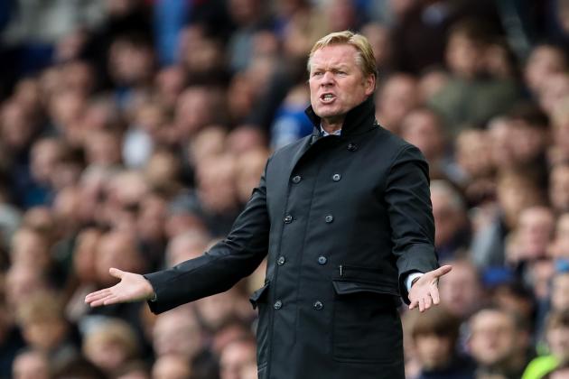 LIVERPOOL, ENGLAND - OCTOBER 01: Ronald Koeman head coach / manager of Everton looks on during the Premier League match between Everton and Burnley at Goodison Park on October 1, 2017 in Liverpool, England. (Photo by Robbie Jay Barratt - AMA/Getty Images)