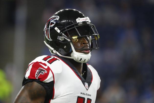 Atlanta Falcons wide receiver Julio Jones warms up before an NFL football game against the Detroit Lions in Detroit, Sunday, Sept. 24, 2017. Atlanta won 30-26. (AP Photo/Paul Sancya)